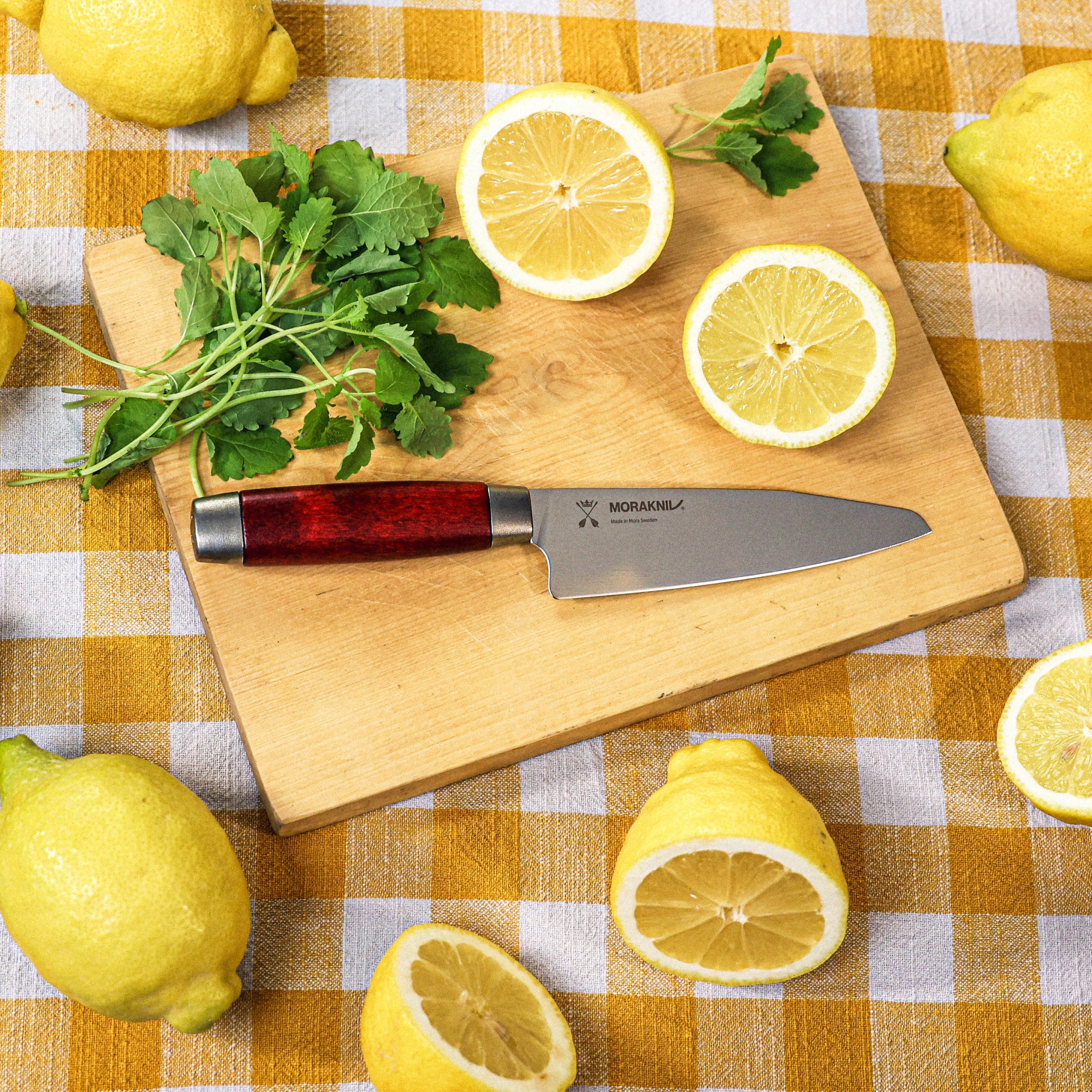 Classic_1891_Utility_Knife_Lemons_Full.jpg