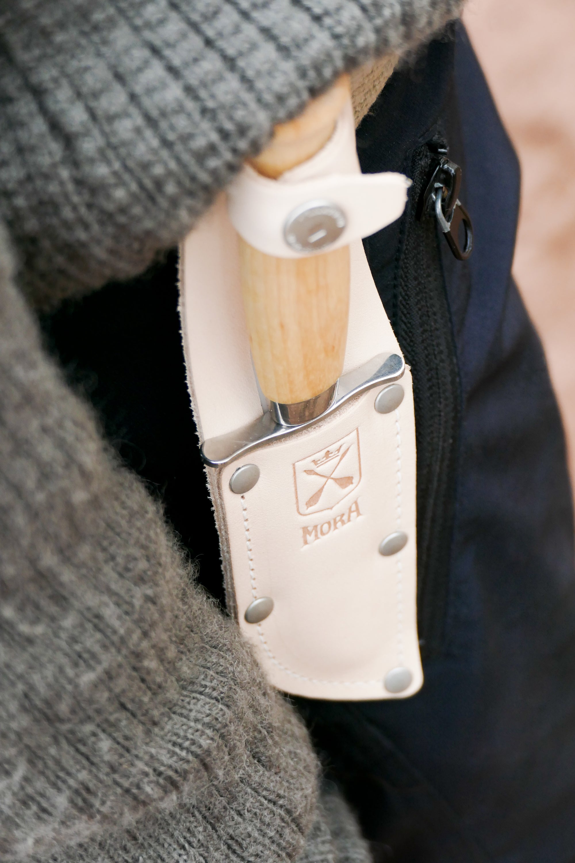 Scout_Case_Lifestyle_2_3.jpg
