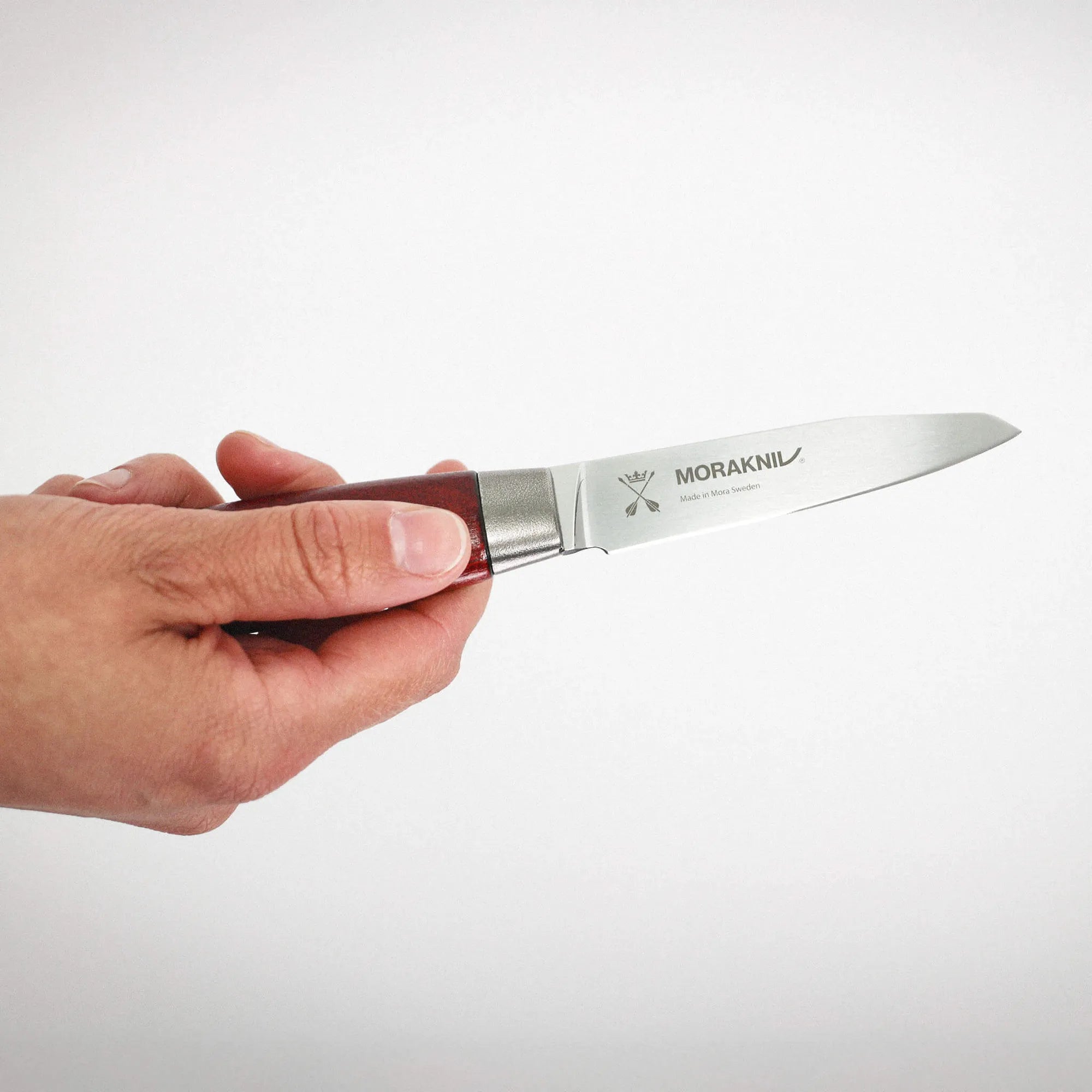Classic_1891_Paring_Knife_Knife_Hand