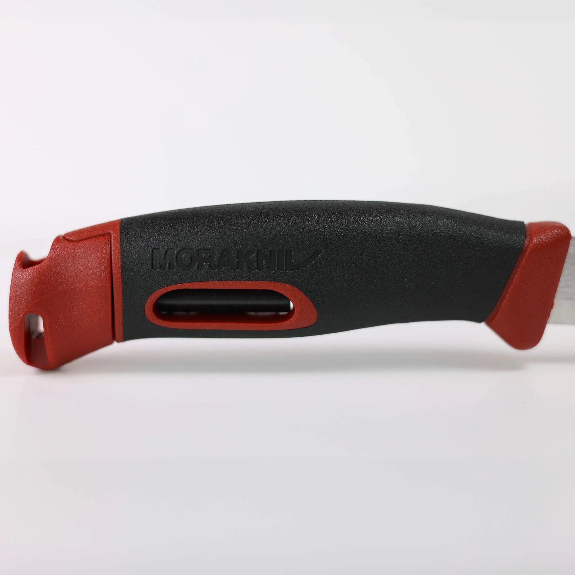Companion_Spark_S_Red_Handle_Closeup