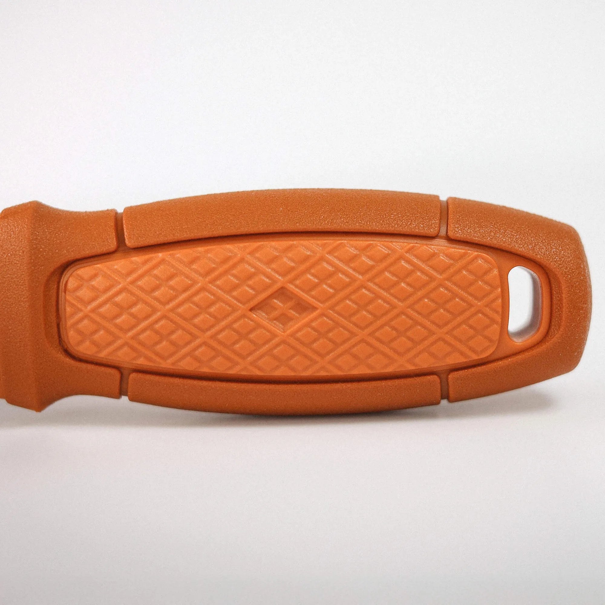 Eldris_S_Burnt_Orange_Handle_Closeup