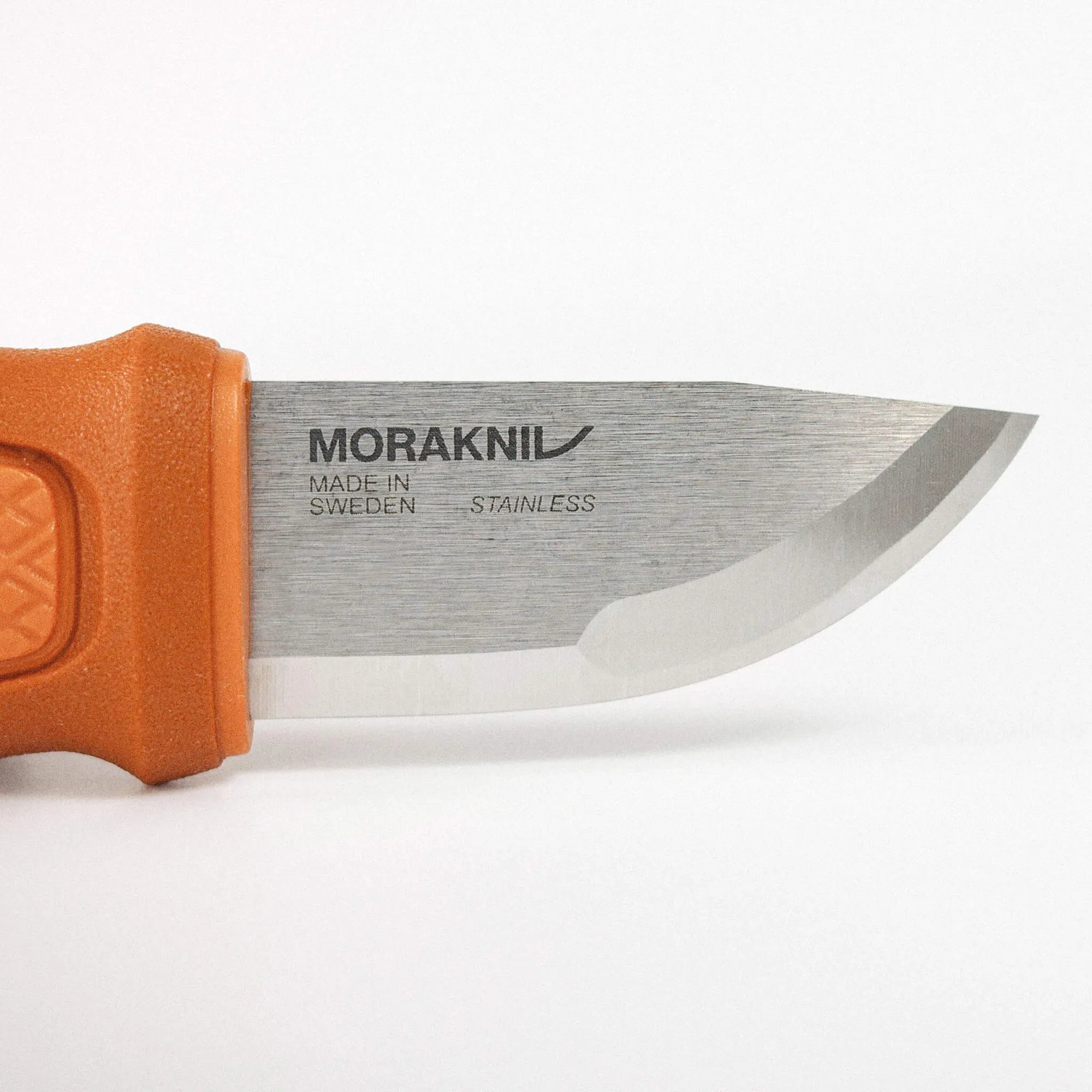 Eldris_S_Burnt_Orange_Knife_Blade