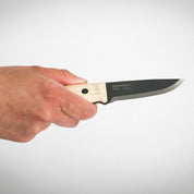 Finn_BB_Knife_Hand