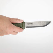 Garberg_Green_Knife_Hand