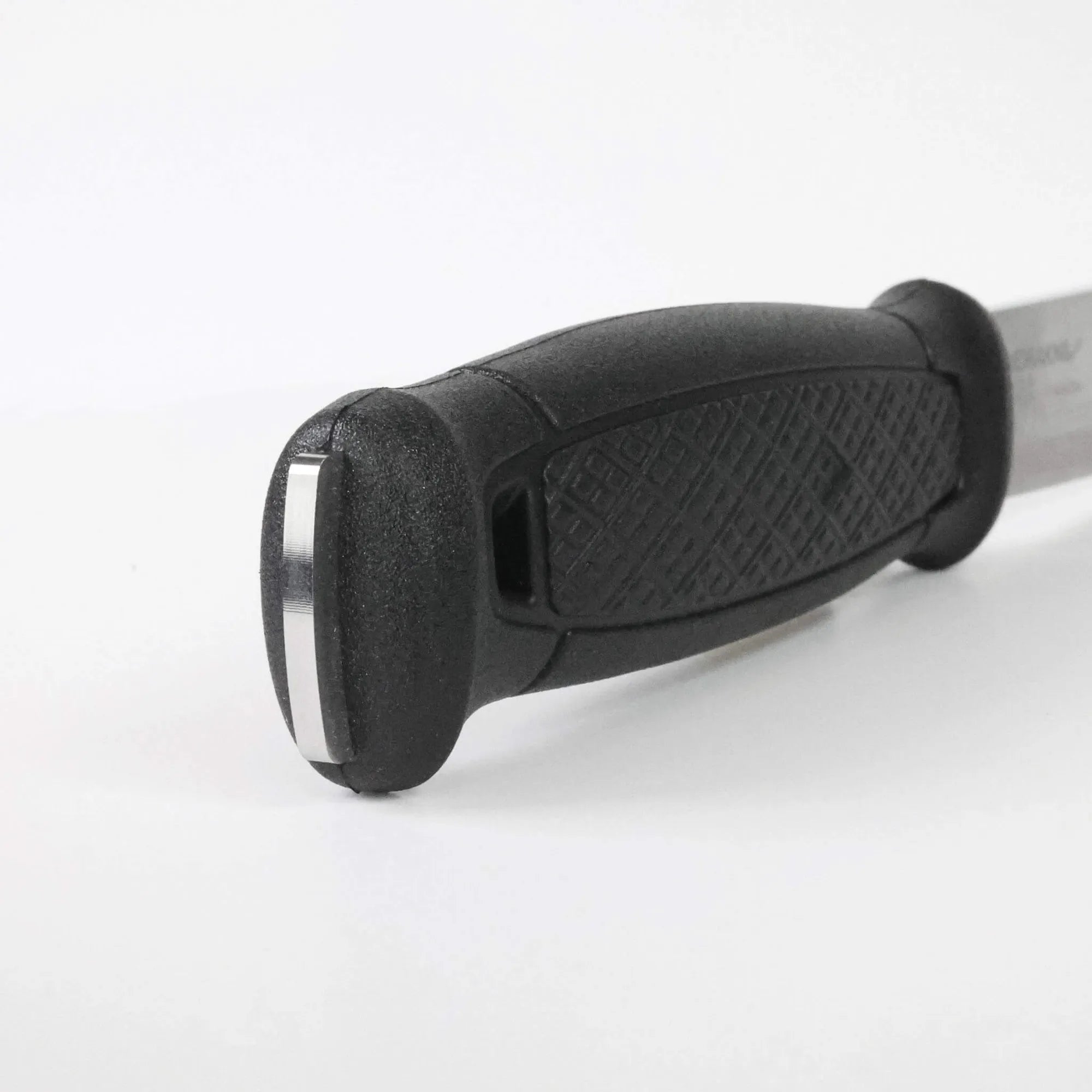 Garberg_S_Black_Handle_Back