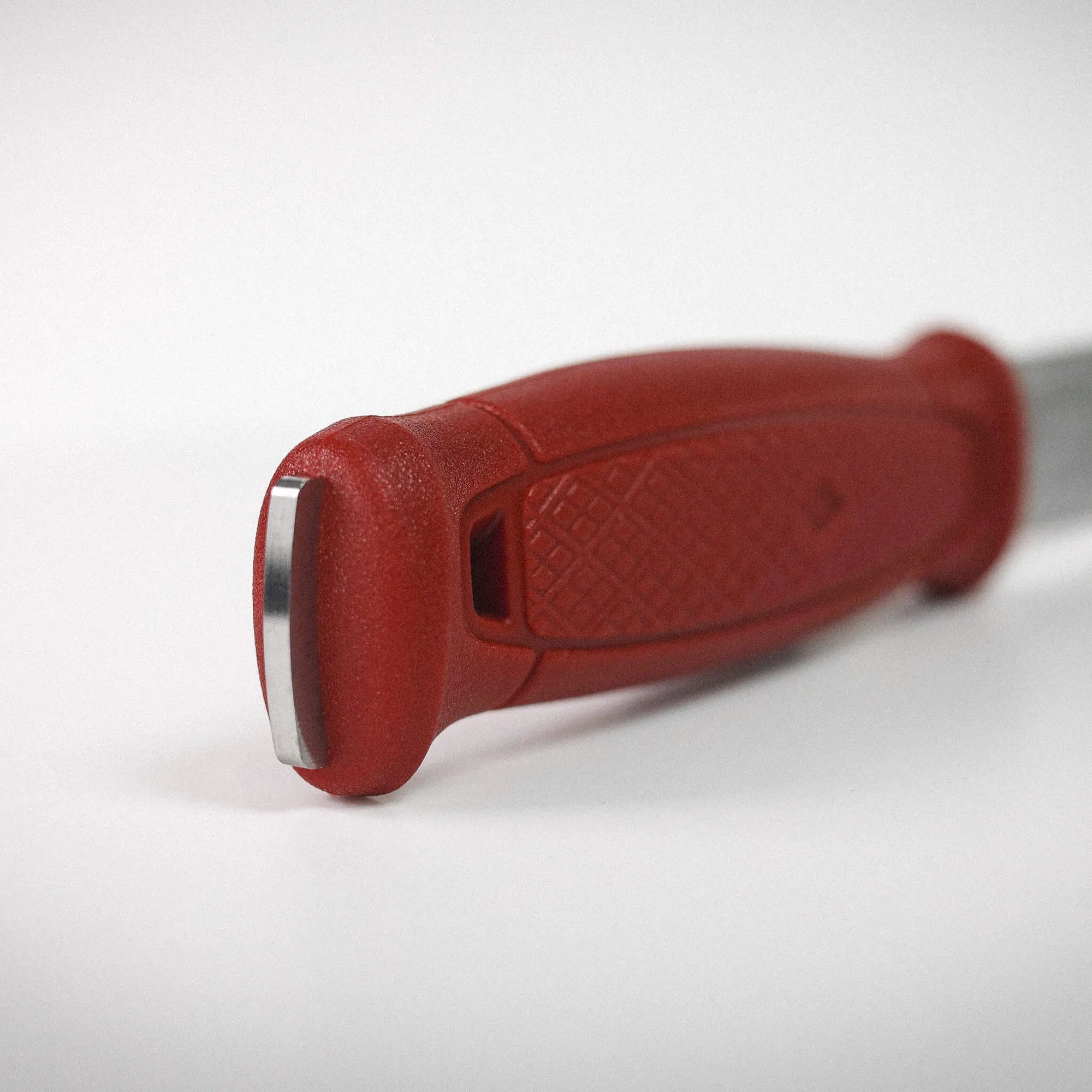 Garberg_S_DalaRed_Knife_Back