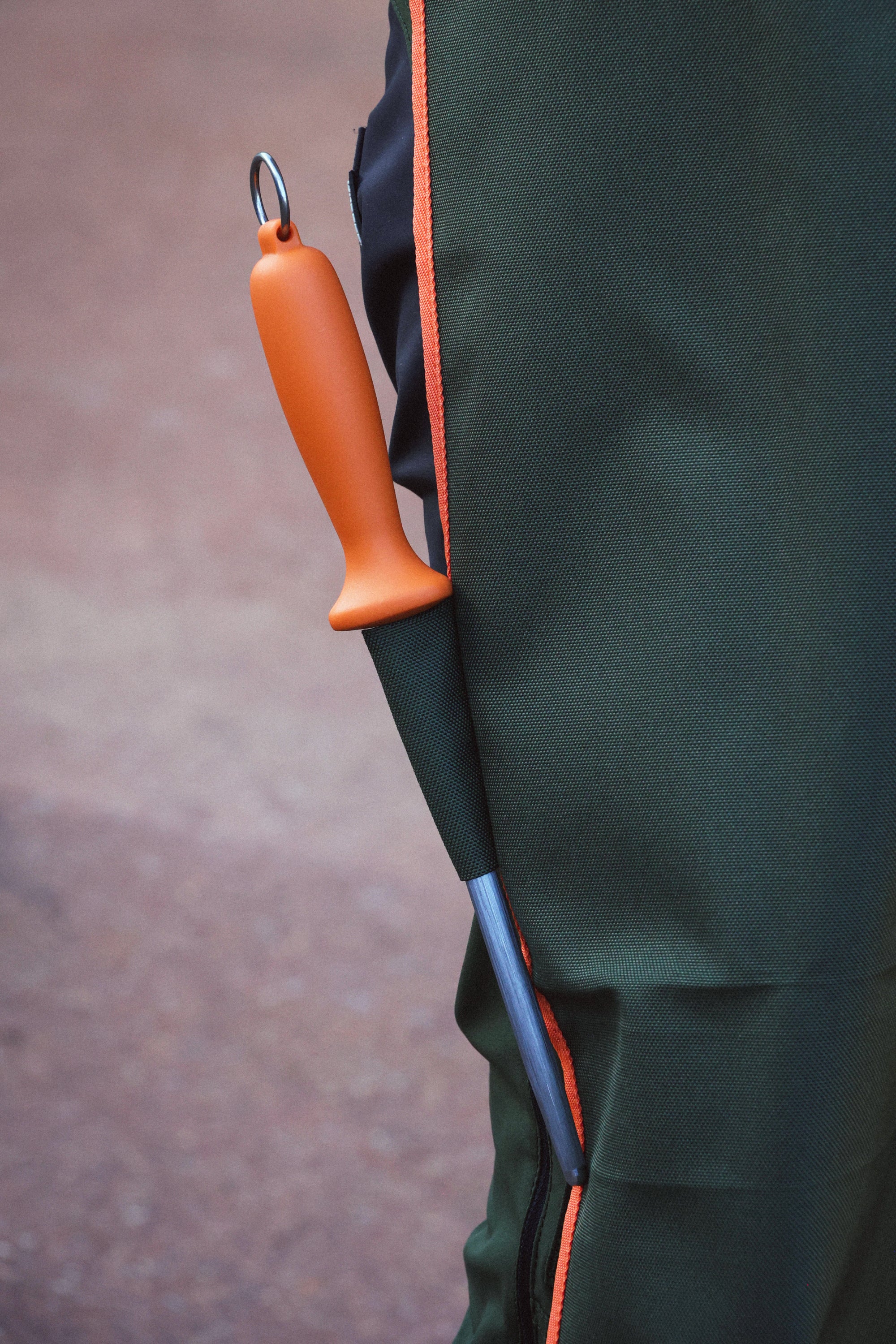 Hunting_Apron_Lifestyle_2_3.jpg