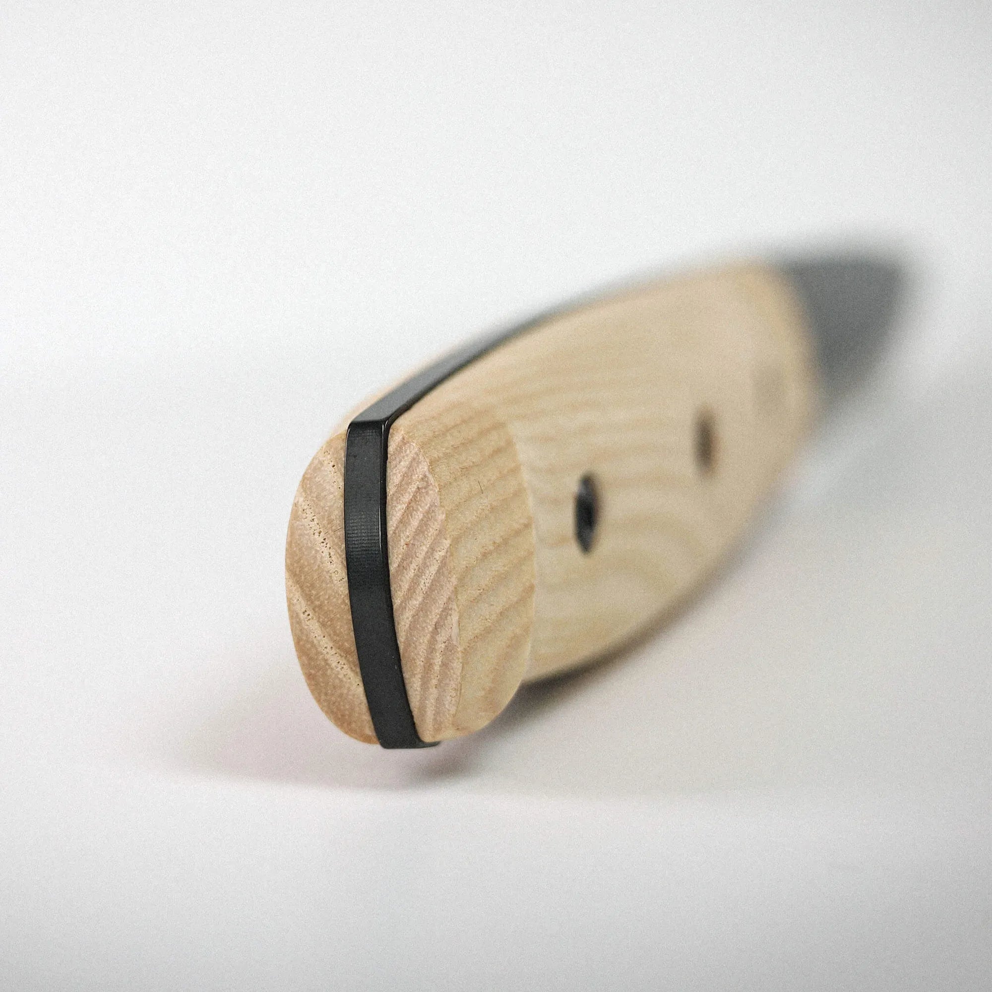 Lok_BB_Knife_Back