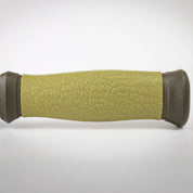 Mora_2000_Handle_Closeup