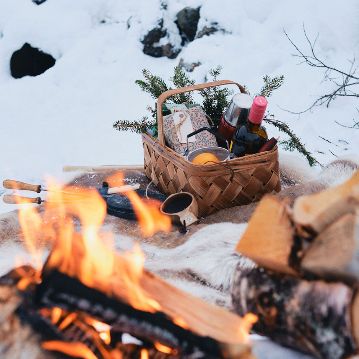 Outdoor_Cooking_Fire_Winter_Page.jpg