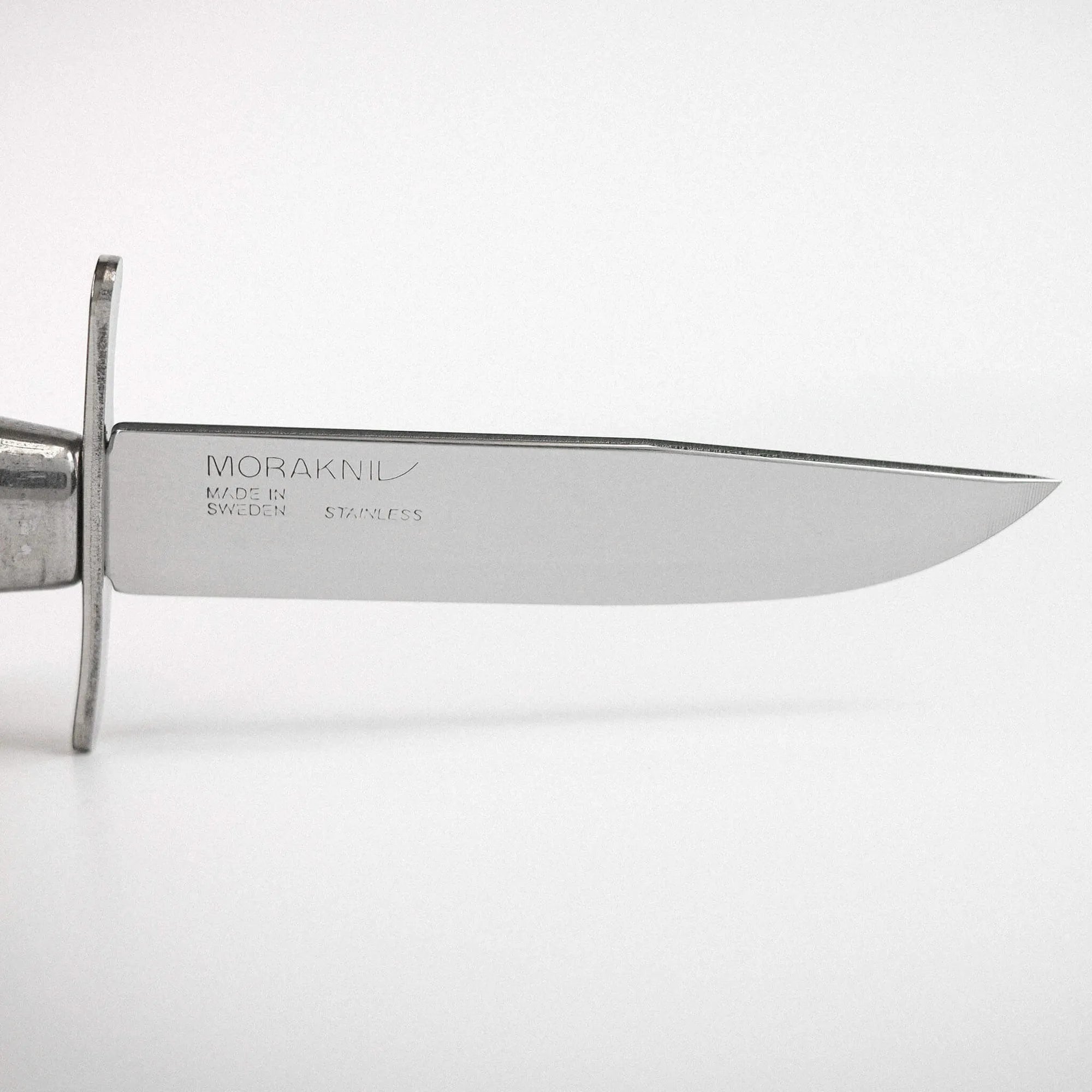 Scout_39_Lingonberry_Knife_Blade
