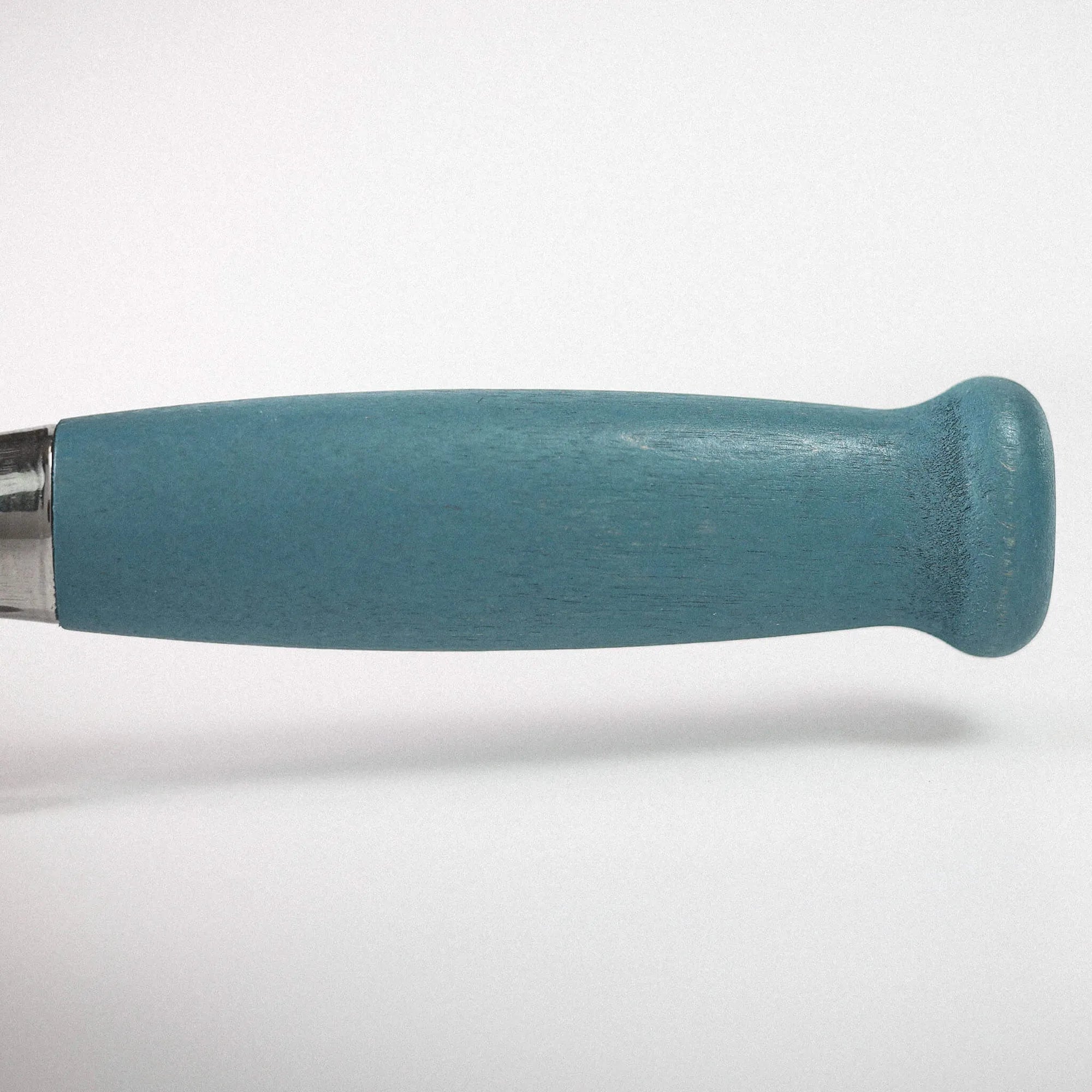 Scout_39_Safe_Blueberry_Handle_Closeup