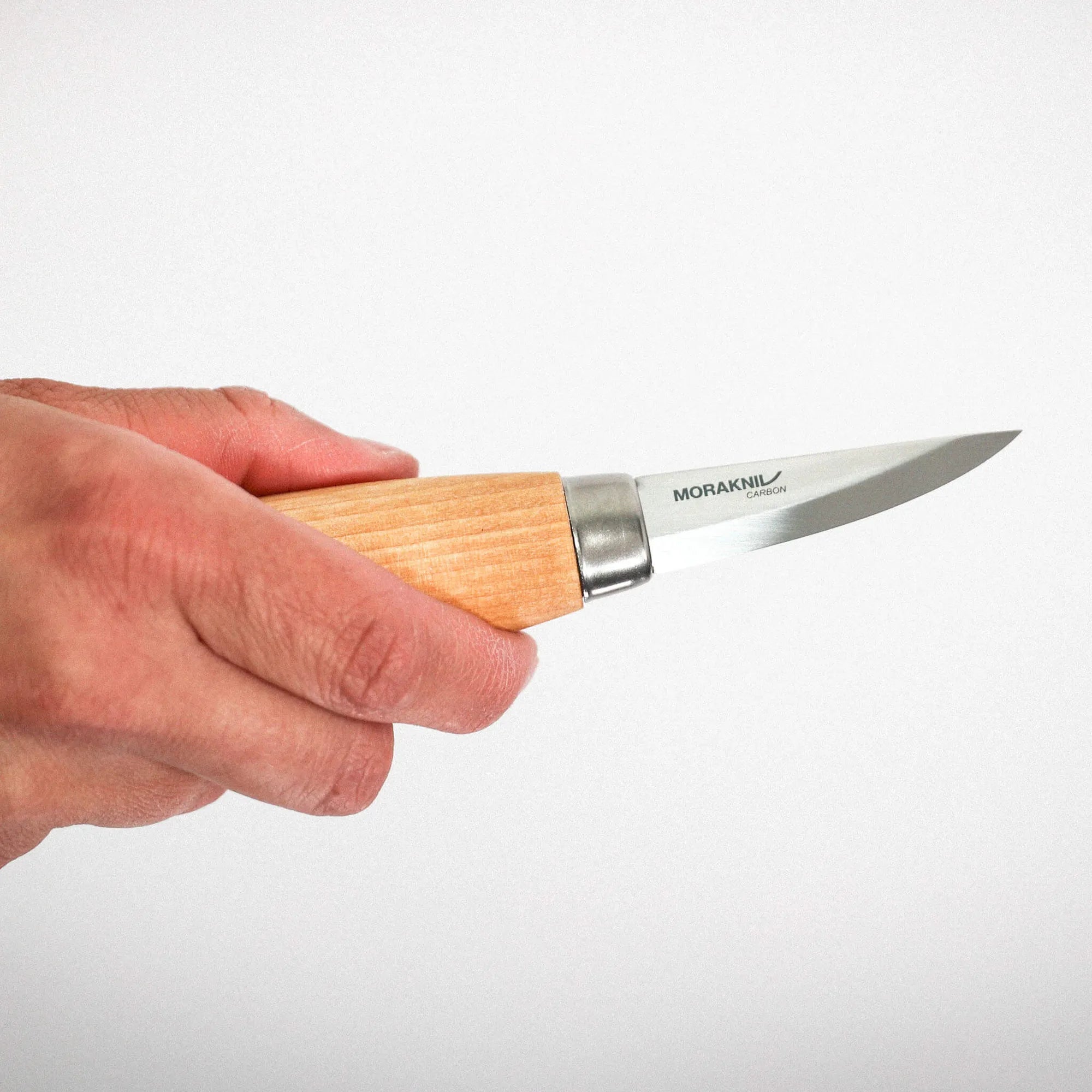 Carving knife_120_C_Knife_Hand