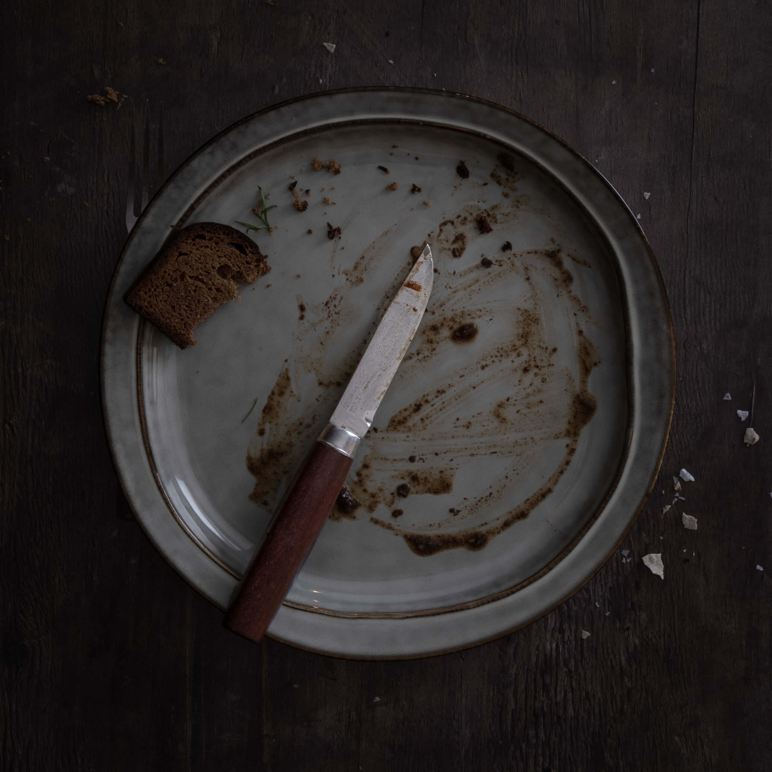 Steak_Knife_Jord_Tallrik_1.jpg