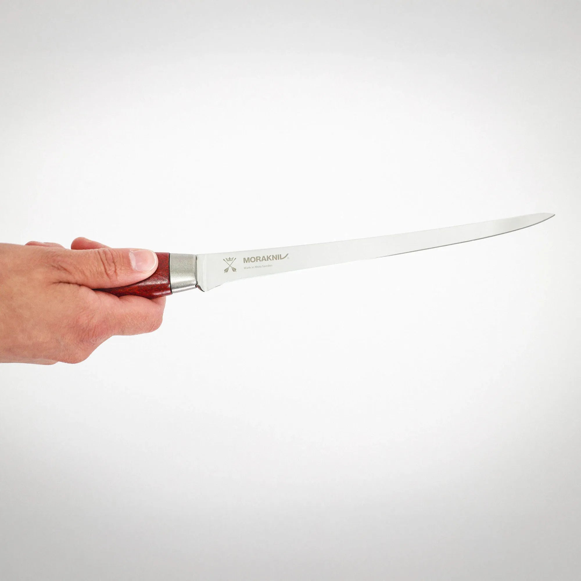 Classic_1891_Fillet_Knife_Knife_Hand