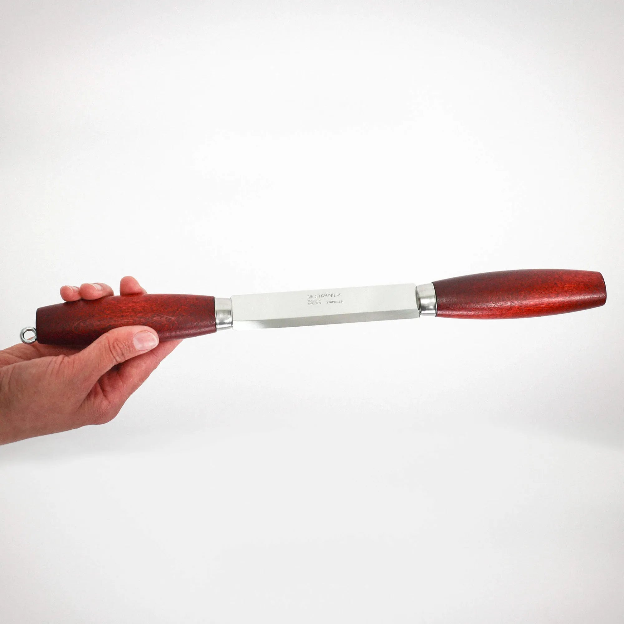 Classic_S_Sharpening_Knife_Hand2